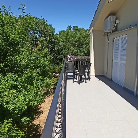 Family - 100m From Sea Ferienhaus