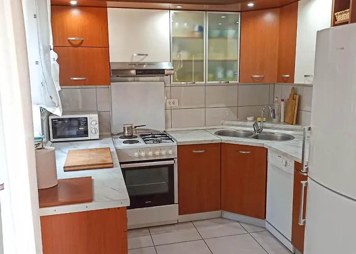 Family - 100m From Sea بيت للعطل فانتاسيسي